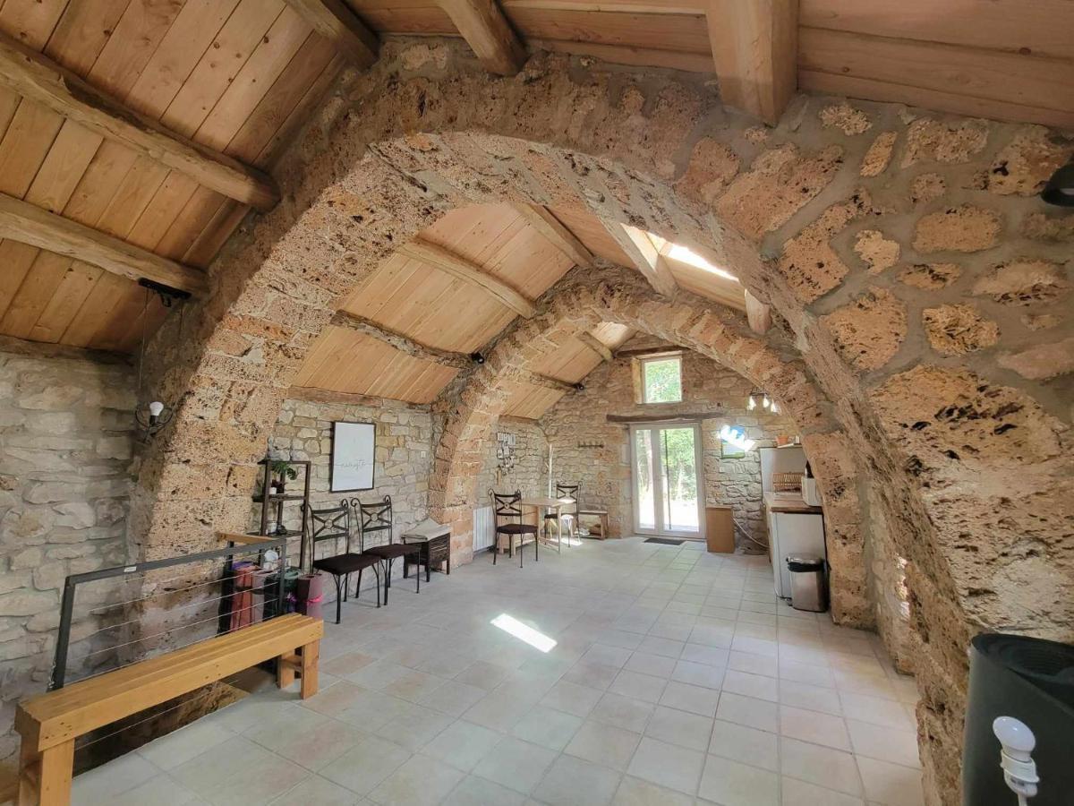 Maison Des Biches Saint-Jean-et-Saint-Paul Eksteriør billede